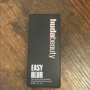 Huda Beauty Easy Blur Foundation NWT Cashew 140G